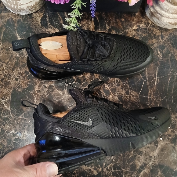 Nike Air Max 270 Streetwear/Lifestyle Shoes Size 7 Youth/8.5 Women - Picture 7 of 10